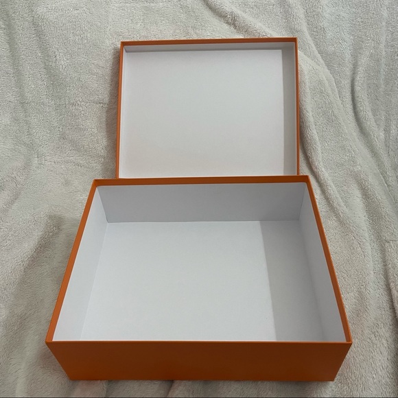 Authentic Hermès Empty Box - Picture 8 of 9